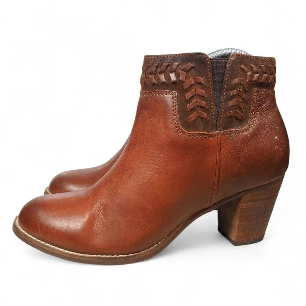 OluKai Kamahoi Side Zip Heeled Booties Brown‎ Leather (Damage) Women's 8